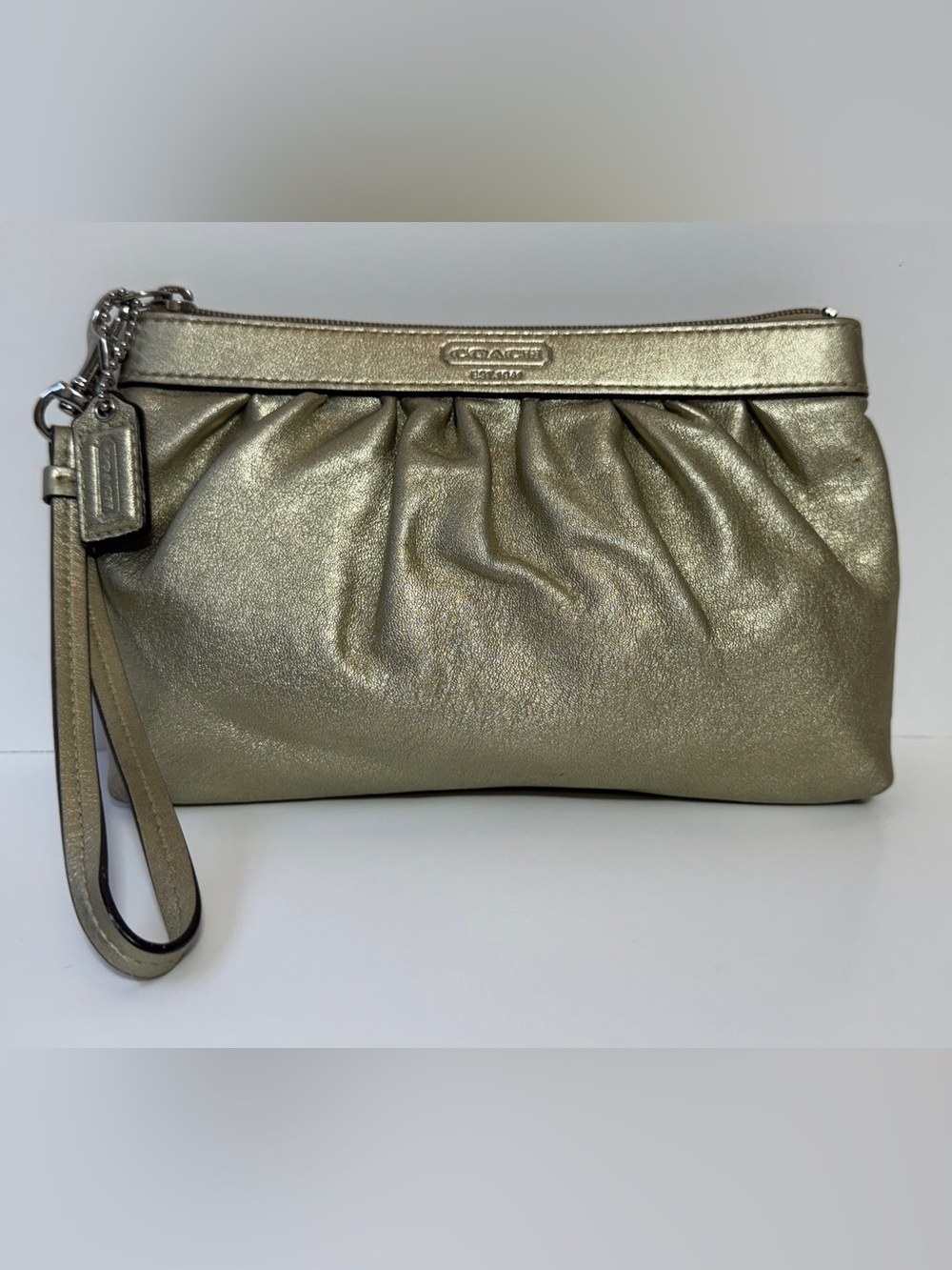 Vintage Coach Gold Leather pleated Wristlet